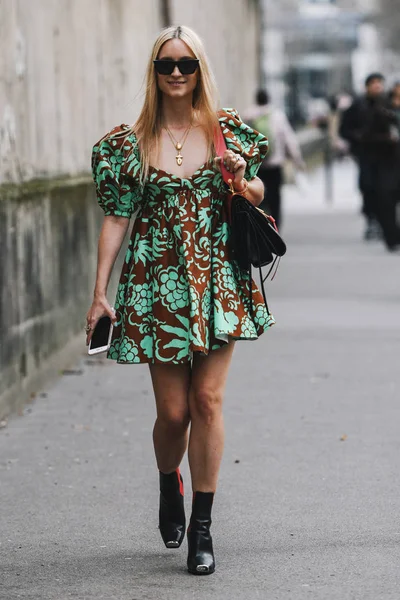 Paris Frankrike Mars 2019 Street Style Outfit Charlotte Groeneveld Efter — Stockfoto