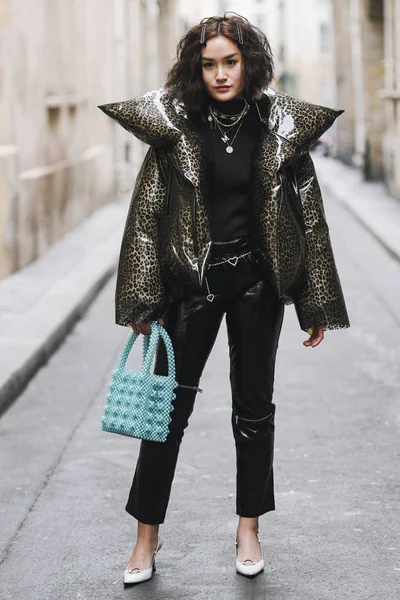 París Francia Marzo 2019 Traje Calle Después Desfile Moda Durante — Foto de Stock