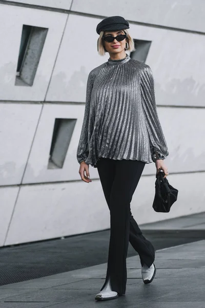 Paris Franciaország Március 2019 Utcai Stílus Outfit Xenia Adonts Után — Stock Fotó