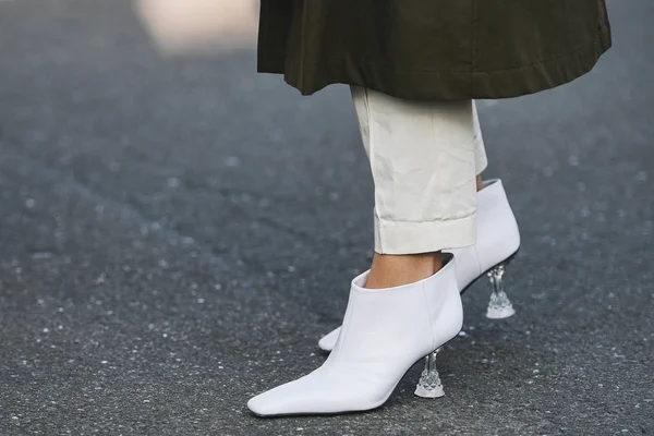 Milán Italia Febrero 2019 Street Style Zapatos Lujo Detalle Durante —  Fotos de Stock