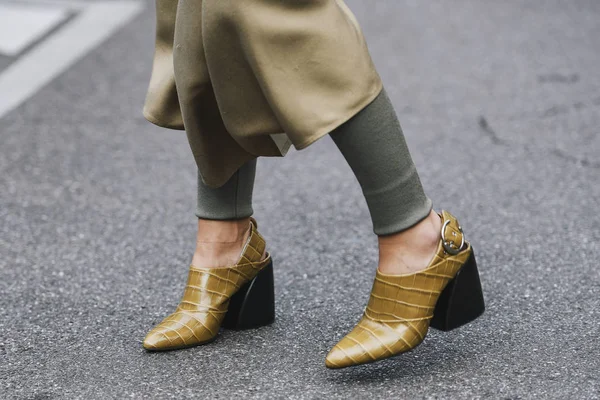Milan Italy February 2019 Street Style Shoes Detail Fashion Show — Stock Photo, Image