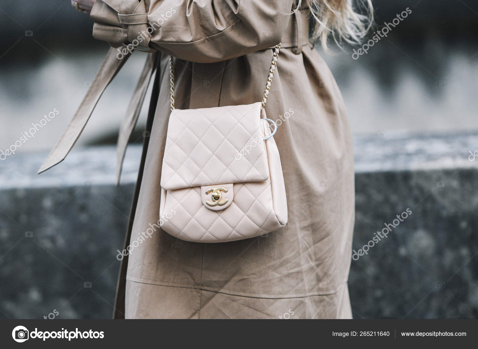 Paris France March 2019 Street Style Outfit Close Fashion Show – Stock  Editorial Photo © AGCreativeLab #265211640