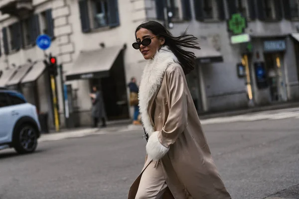 Mediolan Włochy Lutego 2019 Street Style Strój Modele Blogerzy Influencerów — Zdjęcie stockowe