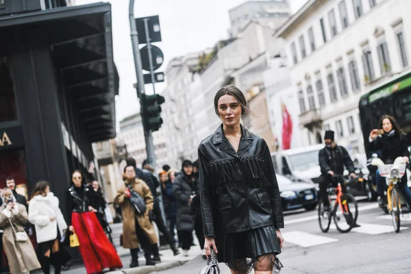 Milano Italien Februari 2019 Street Style Influencer Mary Leest Efter — Stockfoto