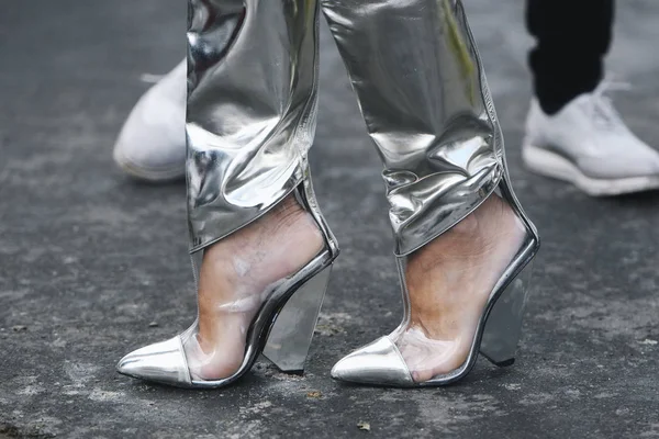 Paris France Mars 2019 Tenue Street Style Des Chaussures Fantaisie — Photo