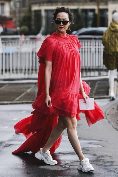 París Francia Marzo 2019 Traje Calle Aimee Song Después Desfile — Foto de Stock