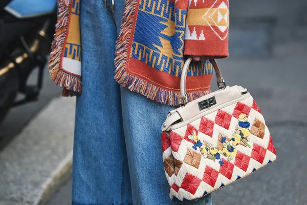 Mailand Italien Februar 2019 Fendi Handtaschendetail Streetstyle Nach Einer Modenschau — Stockfoto