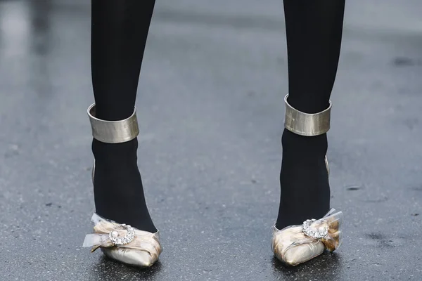 París Francia Marzo 2019 Traje Calle Zapatos Lujo Detalle Después — Foto de Stock