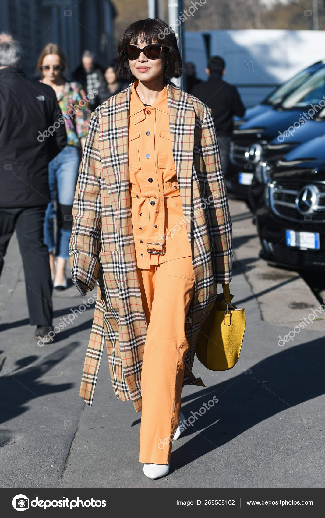 burberry coat street style