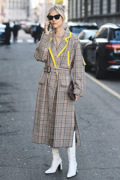 Milán Italia Febrero 2019 Street Style Influencer Linda Tol Después — Foto de Stock