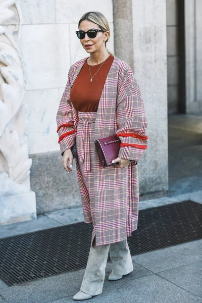 Milán Italia Febrero 2019 Street Style Tartan Ord Outfit Fashion — Foto de Stock