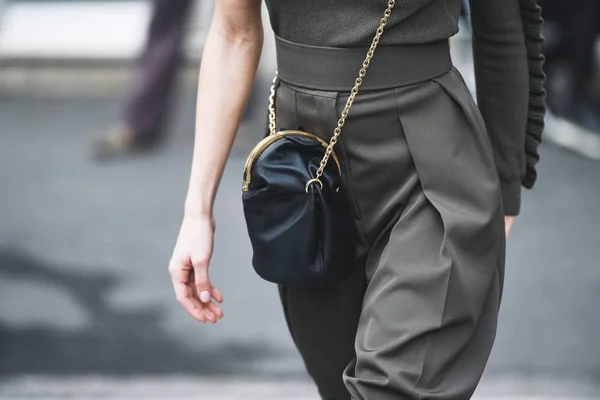 Mailand Italien Februar 2019 Streetstyle Handtaschendetail Nach Einer Modenschau Während — Stockfoto