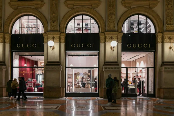 Best Mall in New York Has Louis Vuitton, Gucci Stores: Pictures