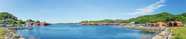 Panorama Der Promenade Von Svennevik Mit Seinen Bootshäusern — Stockfoto