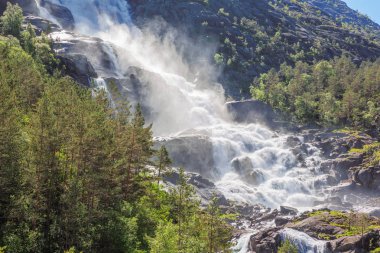 Arka ışık Langfossen alt kısmı