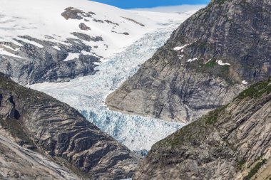 Close view of the Nigardsbreen seen from the car park