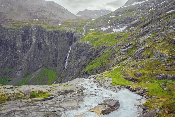 Верхній Stigfossen Недалеко Від Відвідувача Центру Trollstigen — стокове фото