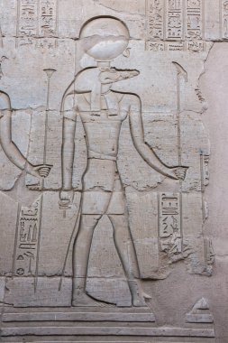 Kom Ombo Tapınağı'nda Sobek bas kabartma