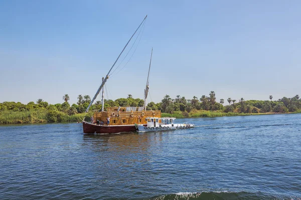 Crossing Boats Salwa Qibli While Navigating Nile — Stock Photo, Image