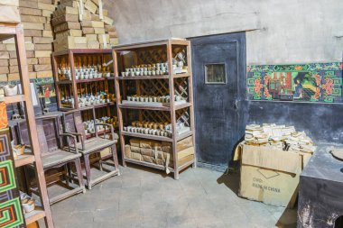 Editör: Pingyao, Shanxi, Çin, 10 Nisan 2019 - Pingyao'nun eski kentindeki Xietongqing Antik Bankası'nın deposuna bak
