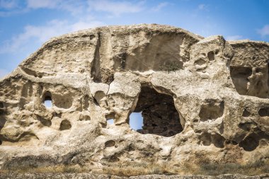 Mağaralar antik insanların