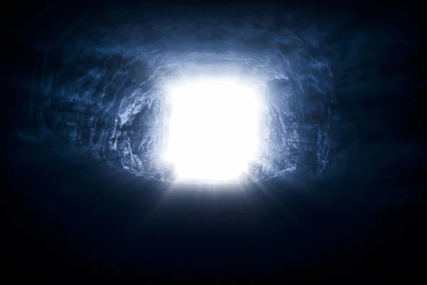 Uma luz no fim de um túnel — Fotografia de Stock