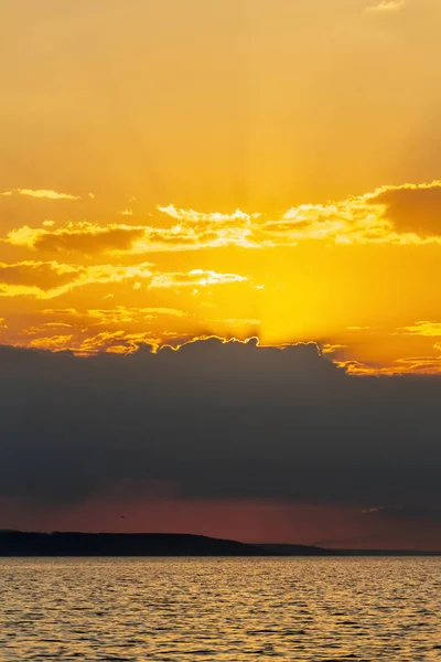 Puesta de sol en el mar —  Fotos de Stock