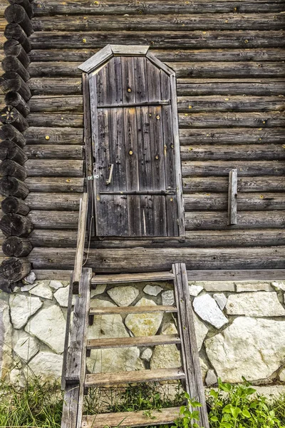La puerta de la casa — Foto de Stock