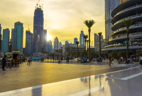 Dubai Mall outside — Stock Photo, Image