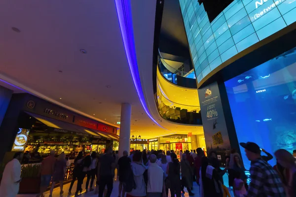 Acuario en Dubai Centro Comercial —  Fotos de Stock