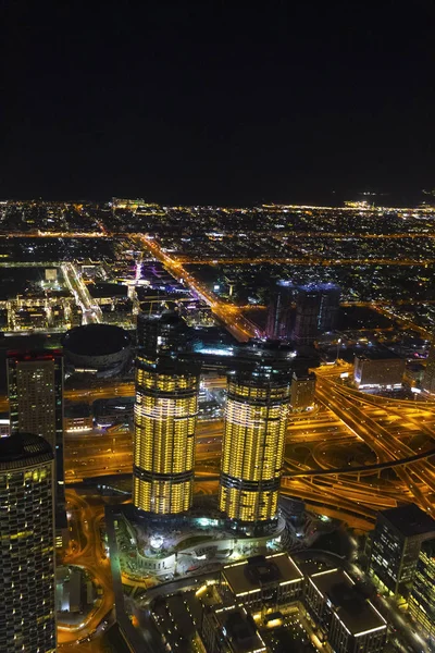 Luchtfoto van nacht stad — Stockfoto