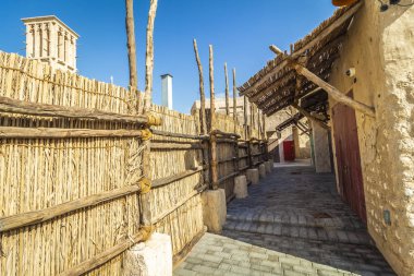 Sazlık bir gölgelik