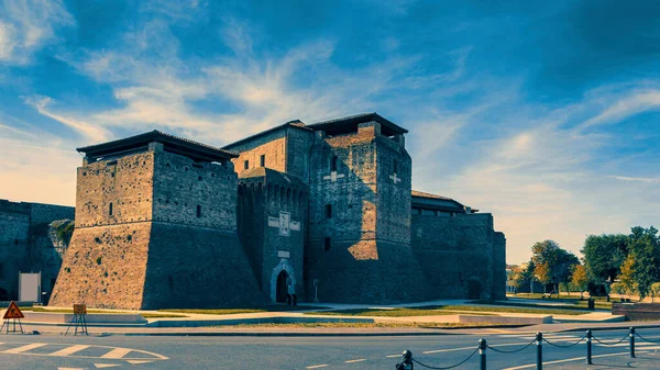 Castel Sismondo Contra Céu Com Nuvens Rimini Itália — Fotografia de Stock