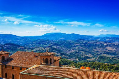 Titan Dağı 'ndan San Marino manzarası