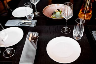 Tablo ve masa lambası ayarı boş gözlük 