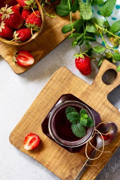 Homemade preservation. Fresh strawberry berries and strawberry b — Stock Photo, Image