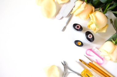 Konsept Nails bakım arka plan. Manikür, pedikür güzellik salonu.