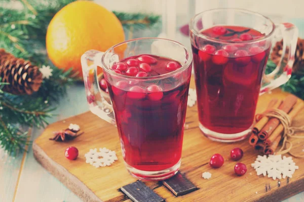 Boże Narodzenie, Dziękczynienia napojów. Gorący zimowy napój z cranberrie — Zdjęcie stockowe