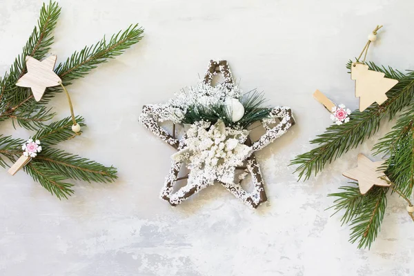 Christmas concept. Christmas flat lay background with star. Free — Stock Photo, Image