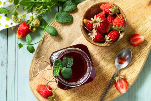 Homemade Preservation Concept Strawberry Berry Syrup Fresh Strawberry Berries Wooden — Stock Photo, Image