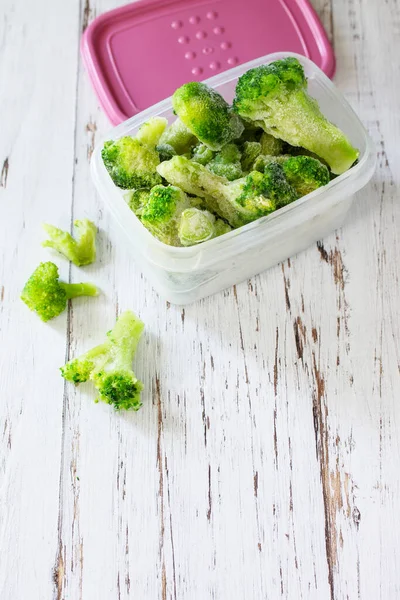 Healthy Food Frozen Containers Frozen Broccoli Copy Space — Stock Photo, Image