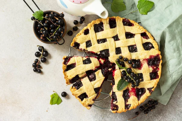 Köstliche Beerenkuchen Sommer Mit Johannisbeere Süße Torte Herb Mit Frischen — Stockfoto