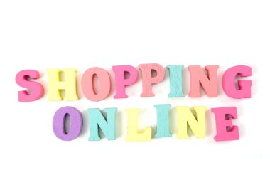 Beyaz arka plan üzerinde izole Alışveriş Online word mektup