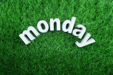 Made Pazartesi beton alfabesi 