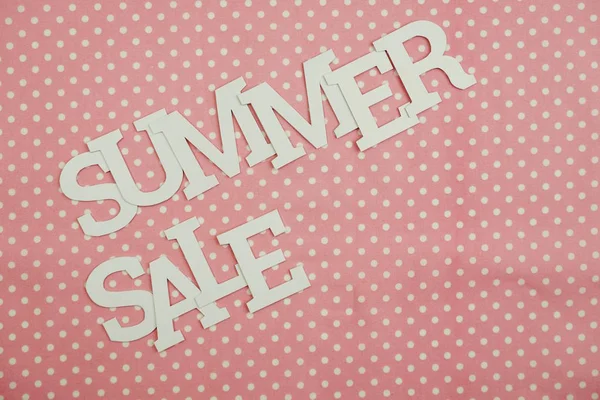 Summer Sale Alphabet Letters Space Copy Pink Polka Dot Background — Stock Photo, Image