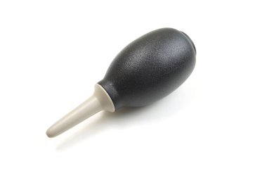 darbe beyaz arka plan üzerinde izole balon kamera