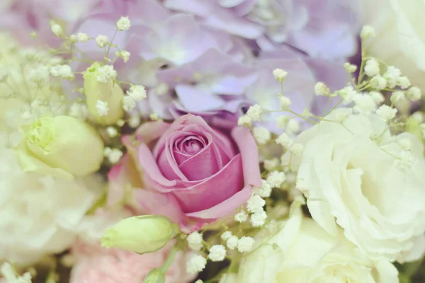 Ramo Flores Rosas Rosadas Hortensias Con Color Filtro —  Fotos de Stock