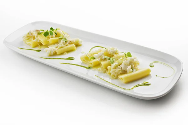 Pasta Dish Paccheri Gragnano Calamari Spring Onions Basil — Stock Photo, Image