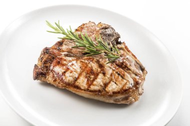 Domuz eti ızgara biftek pirzola