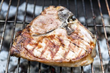 T-Bone chop domuz Barbekü ızgara
